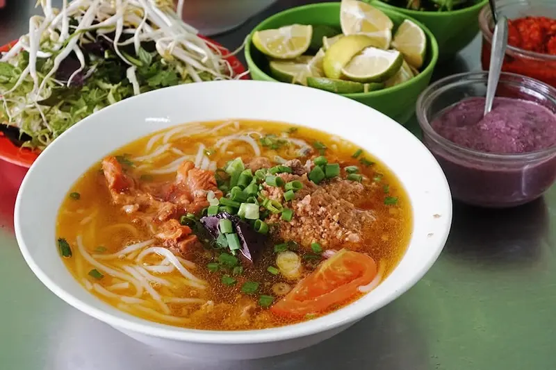 6 qu&aacute;n b&uacute;n ri&ecirc;u si&ecirc;u ngon tại Đ&agrave; Lạt, lu&ocirc;n được l&ograve;ng thực kh&aacute;ch 3