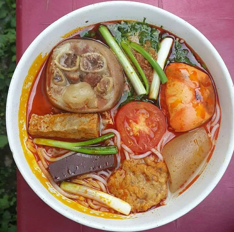6 qu&aacute;n b&uacute;n ri&ecirc;u si&ecirc;u ngon tại Đ&agrave; Lạt, lu&ocirc;n được l&ograve;ng thực kh&aacute;ch 5