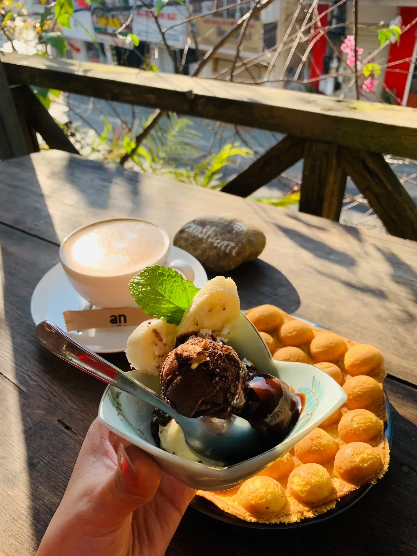 An Coffee &ndash; Chốn b&igrave;nh y&ecirc;n xanh thẳm cho những t&acirc;m hồn mỏng manh 36