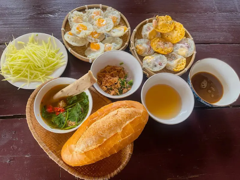 B&aacute;nh căn Đ&agrave; Lạt - Top những qu&aacute;n ngon nhất tại th&agrave;nh phố sương m&ugrave; 13