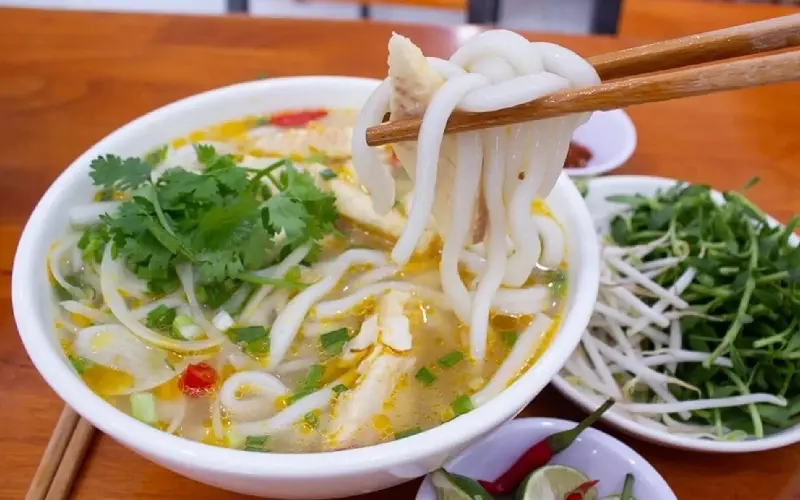 B&aacute;nh canh Đ&agrave; Lạt c&oacute; g&igrave; đặc biệt? Top 10 qu&aacute;n nổi tiếng nhất 4