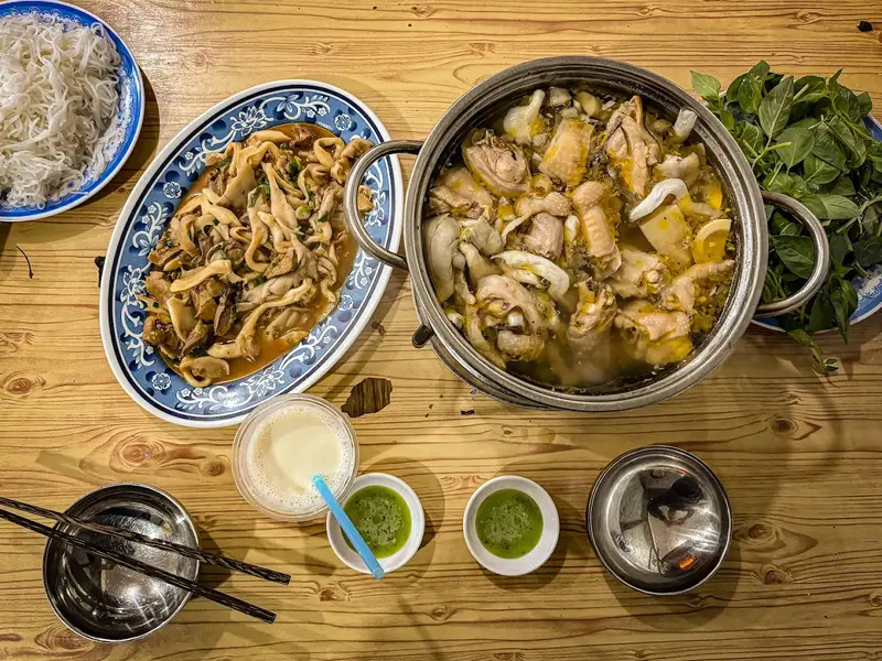 Bỏ t&uacute;i 12 qu&aacute;n lẩu Đ&agrave; Lạt ngon nức tiếng 4
