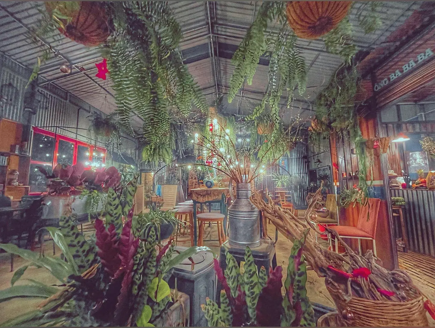 C&agrave; ph&ecirc; sống ảo tại &Ocirc;ng Ba B&agrave; Ba Garden Đ&agrave; Lạt 3