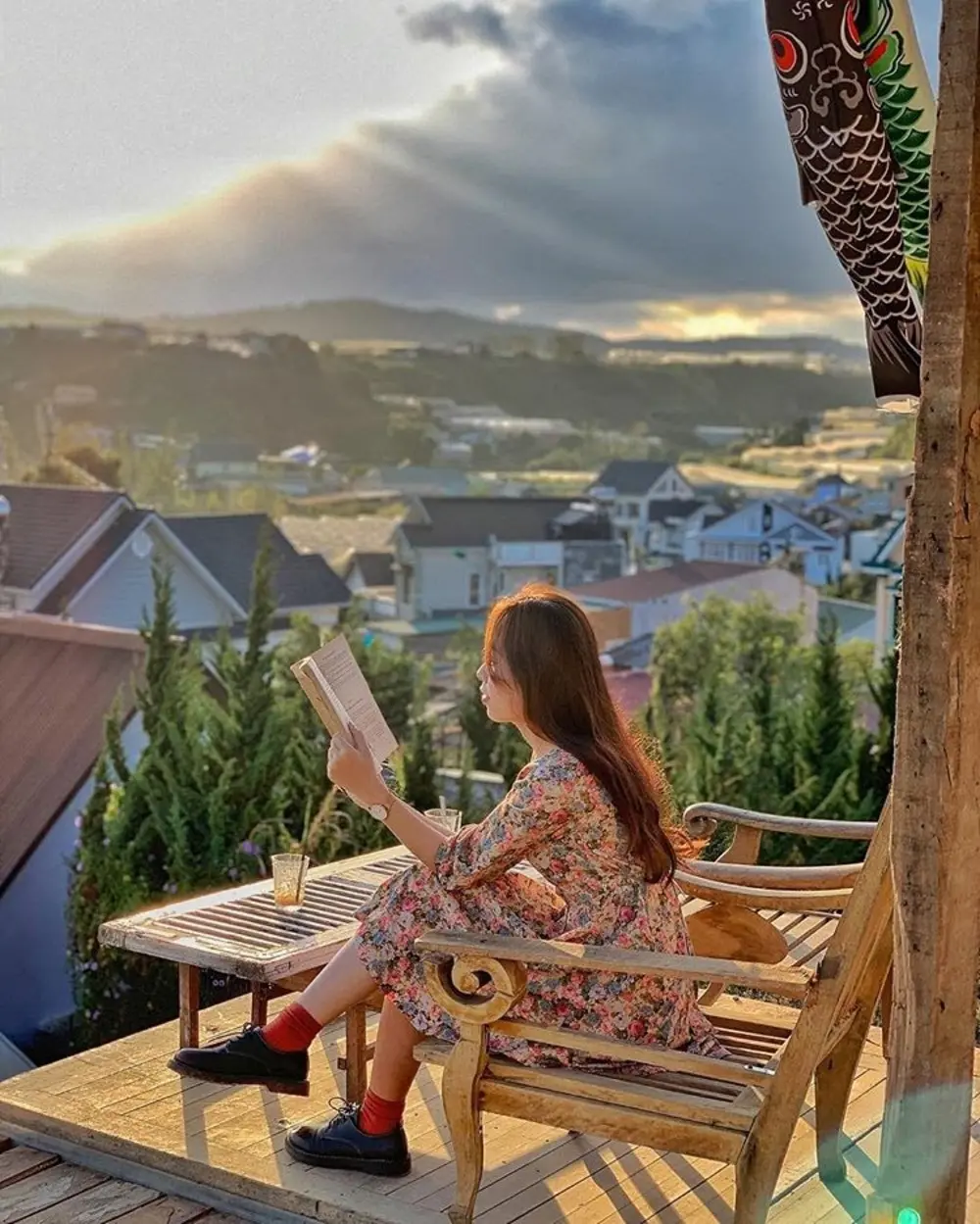 C&agrave; ph&ecirc; Vườn Y&ecirc;n Đ&agrave; Lạt &ndash; Check-in ng&ocirc;i nh&agrave; gỗ Nhật Bản thơ mộng tr&ecirc;n đồi 18