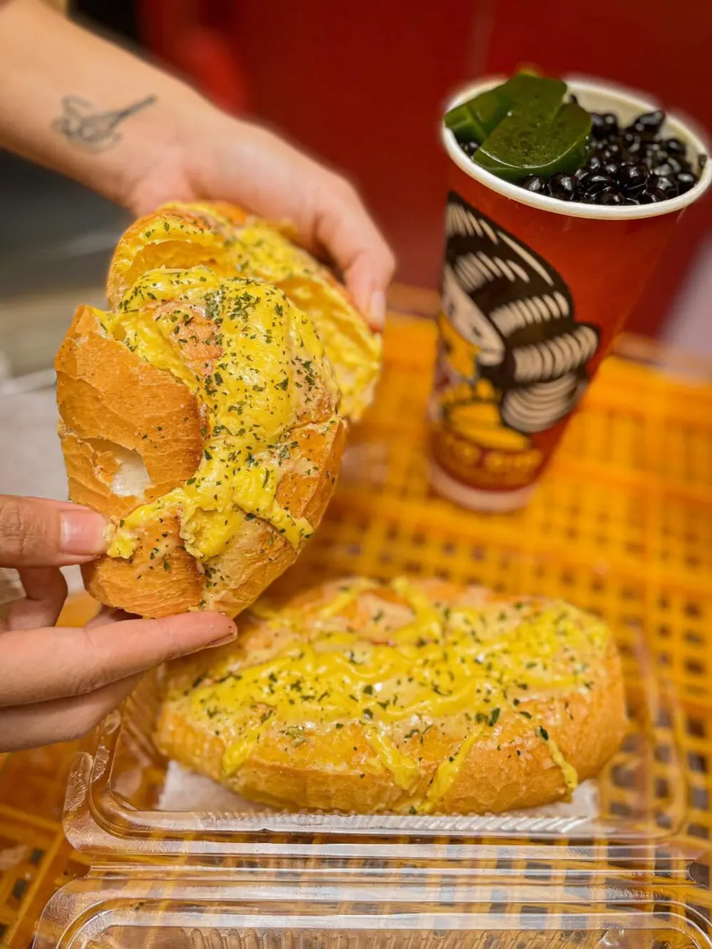 C&oacute; g&igrave; đặc biệt ở tiệm b&aacute;nh Cối Xay Gi&oacute; nổi tiếng nhất xứ sở sương m&ugrave; Đ&agrave; Lạt 16