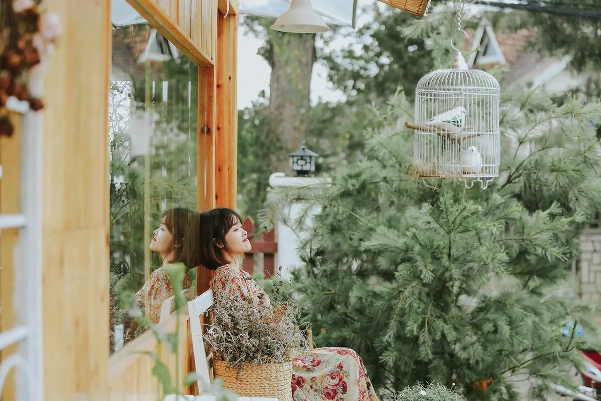 Deer In The Forest Coffee - Tiệm c&agrave; ph&ecirc; cổ điển, l&atilde;ng mạn như phim H&agrave;n 5