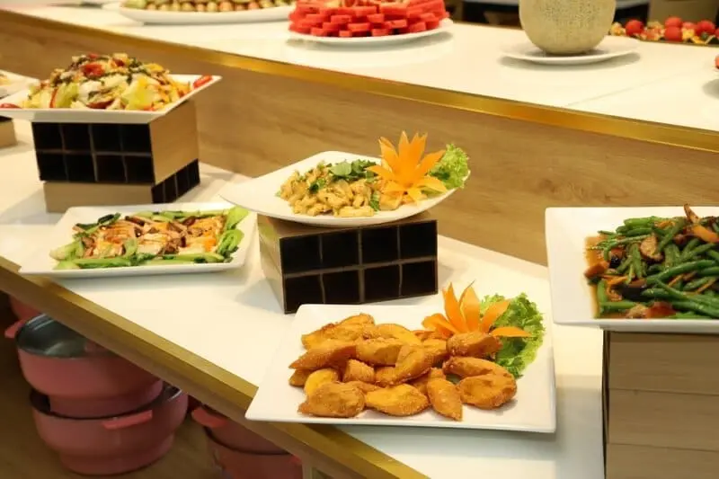 Kh&aacute;m ph&aacute; hương vị của 9 qu&aacute;n chay Đ&agrave; Lạt nổi tiếng gần xa 4