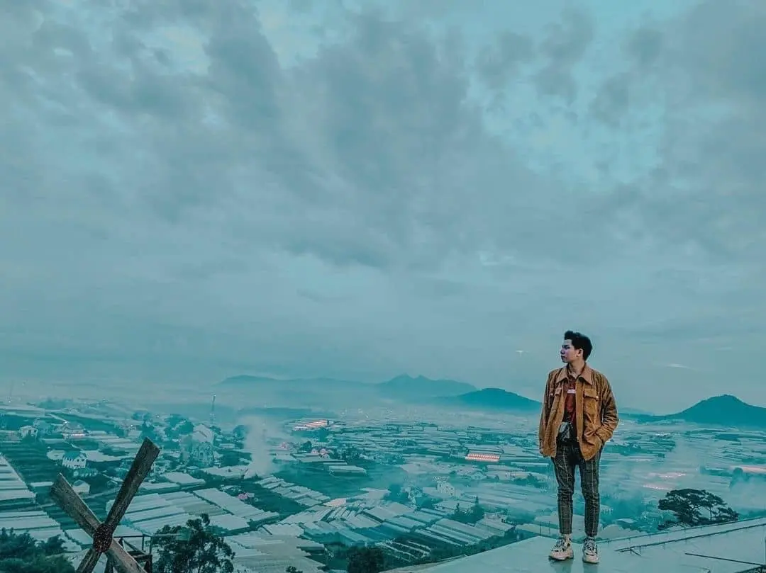 L&agrave;ng Vũ Thị - Săn l&ugrave;ng qu&aacute;n c&agrave; ph&ecirc; với view ngắm Đ&agrave; Lạt cực lung linh 8