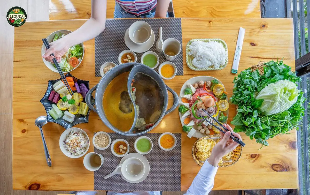 List c&aacute;c qu&aacute;n buffet ở Đ&agrave; Lạt si&ecirc;u xịn bạn c&oacute; thể gh&eacute; đến 2