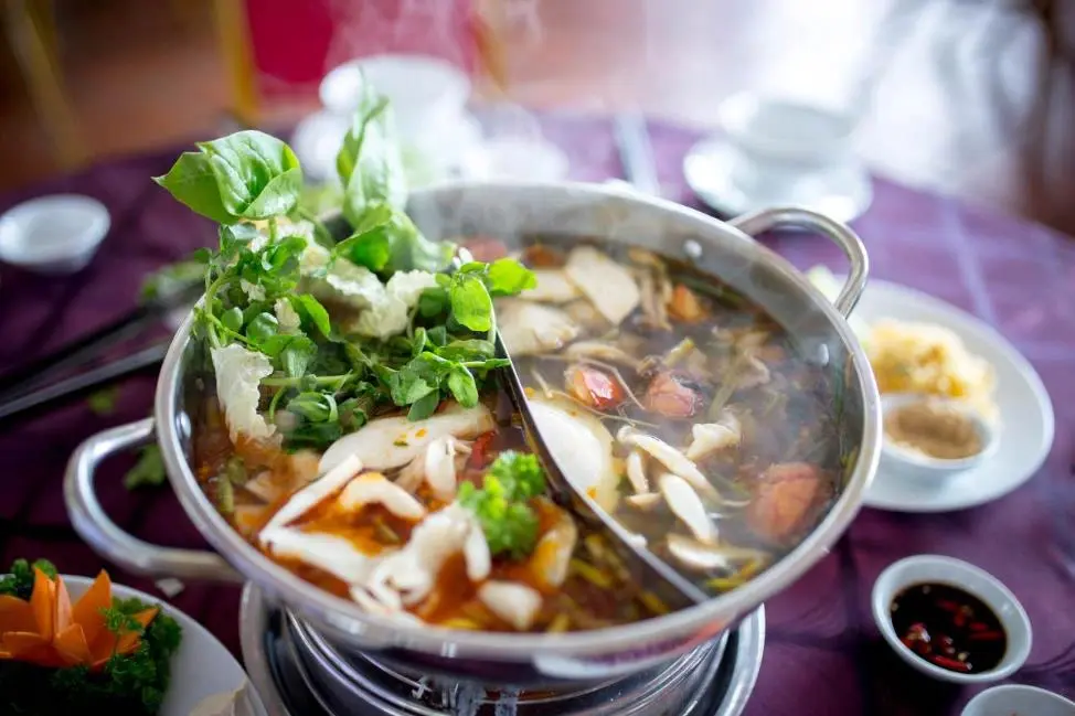 List c&aacute;c qu&aacute;n buffet ở Đ&agrave; Lạt si&ecirc;u xịn bạn c&oacute; thể gh&eacute; đến 17