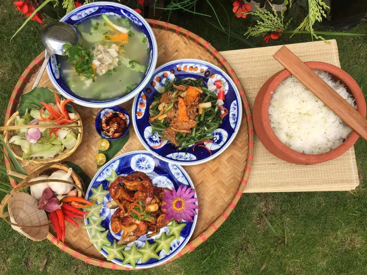 Nh&agrave; h&agrave;ng Kim Gia Đ&agrave; Lạt &ndash; Sự kết hợp phong c&aacute;ch &Aacute; &Acirc;u trong ẩm thực Việt 6