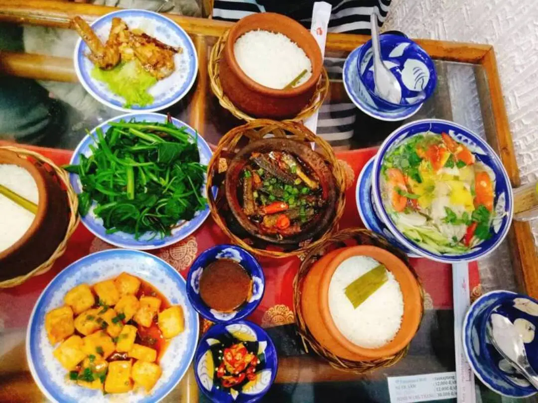 Qu&aacute;n cơm ni&ecirc;u Như Ngọc &ndash; Tinh hoa của văn h&oacute;a ẩm thực Việt 5