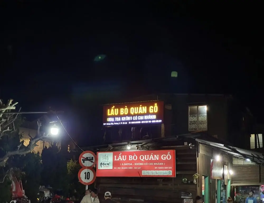 Qu&aacute;n lẩu b&ograve; Ba Toa Nh&agrave; Gỗ nức tiếng Đ&agrave; Lạt 4