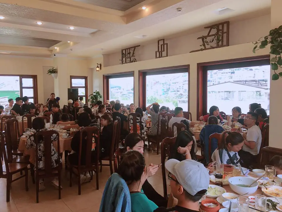 Rủ nhau c&agrave;n qu&eacute;t 10 qu&aacute;n cơm ni&ecirc;u Đ&agrave; Lạt ngon nức tiếng tại th&agrave;nh phố ng&agrave;n hoa 3
