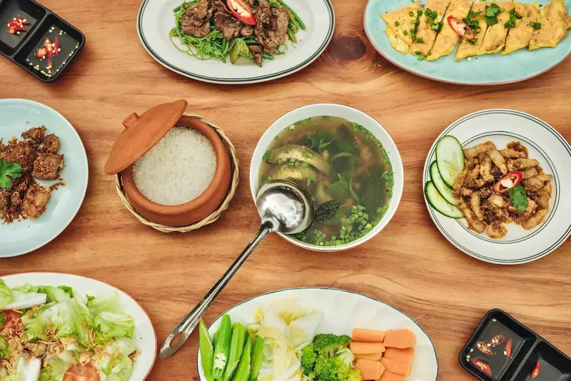 Rủ nhau c&agrave;n qu&eacute;t 10 qu&aacute;n cơm ni&ecirc;u Đ&agrave; Lạt ngon nức tiếng tại th&agrave;nh phố ng&agrave;n hoa 22