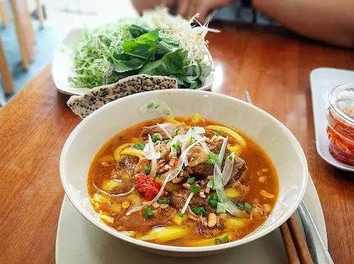 Săn lùng TOP 10 quán mì Quảng ngon mê ly tại Đà Lạt 9