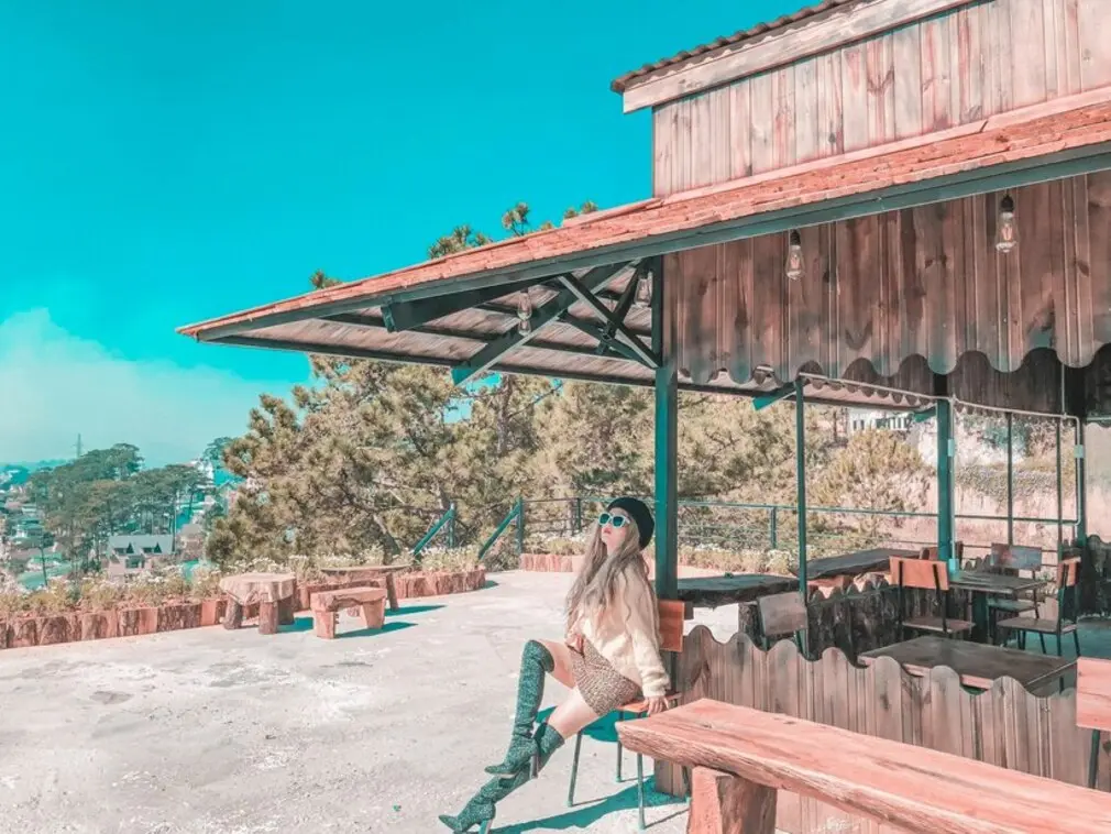 The Leaf Coffee – Thưởng thức tách cà phê lãng mạn với view cực ảo tại Đà Lạt 15
