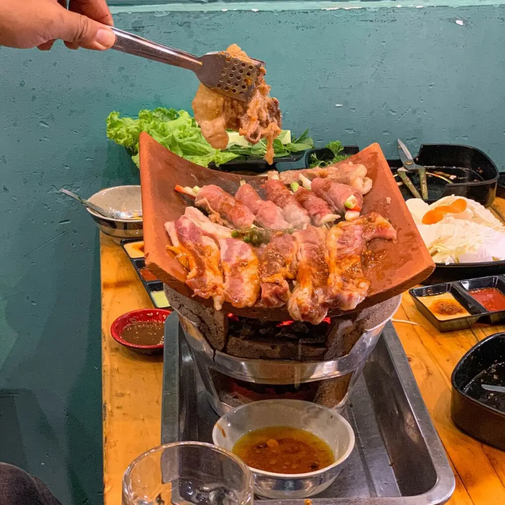 Thịt nướng ng&oacute;i Đ&agrave; Lạt - TOP 6 qu&aacute;n nướng ng&oacute;i nổi tiếng xứ sương m&ugrave; 3