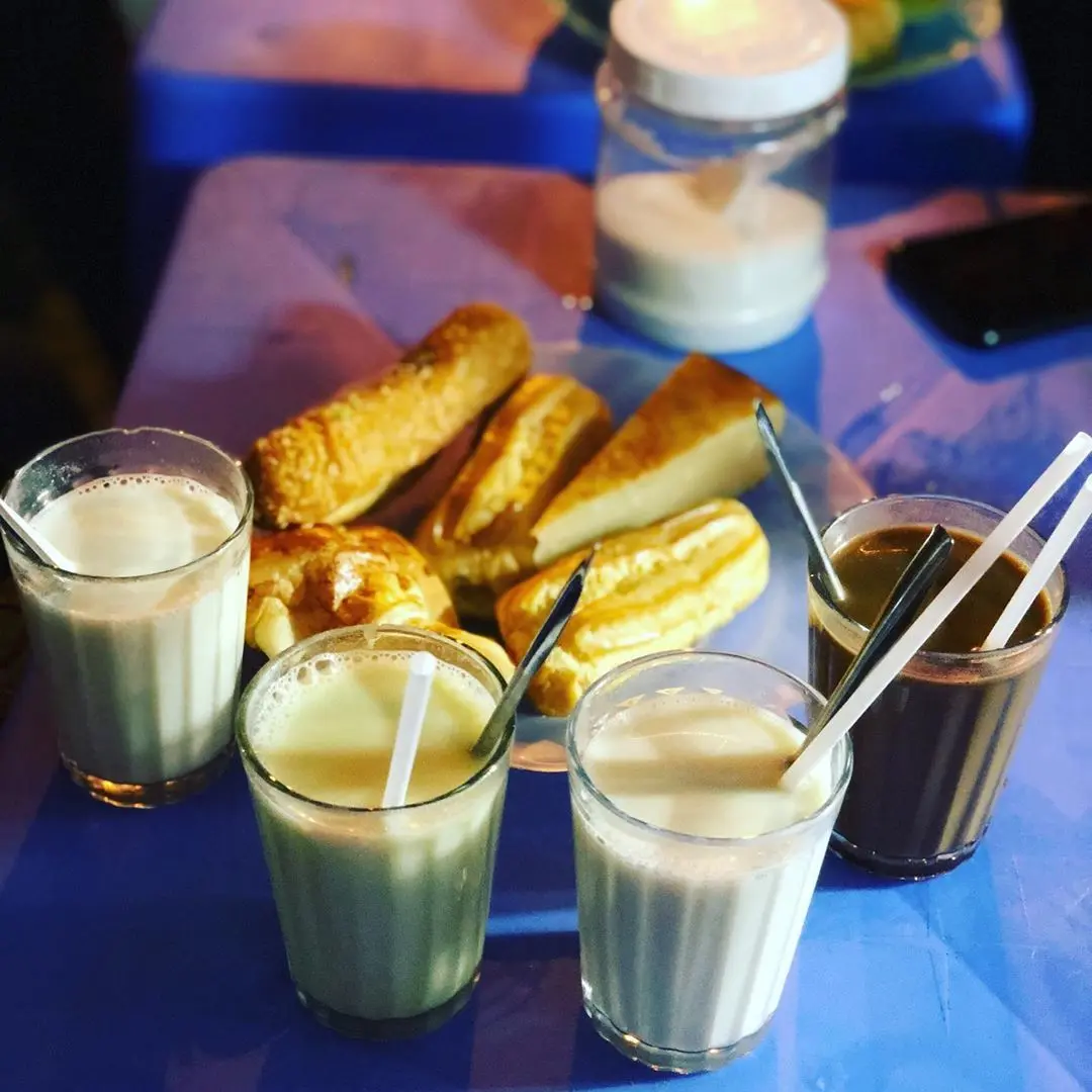 Thưởng thức sữa đậu n&agrave;nh n&oacute;ng thơm giữa tiết trời Đ&agrave; Lạt se lạnh 2
