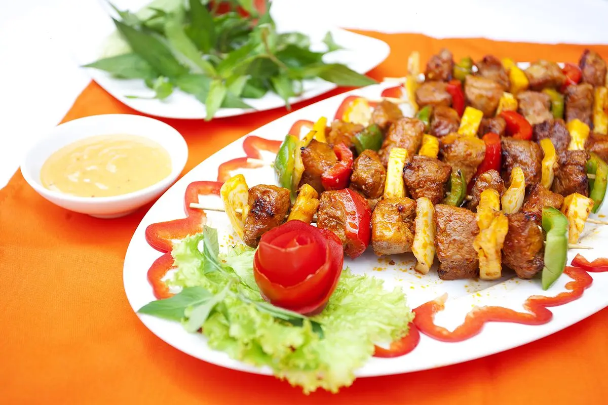 Thưởng thức xi&ecirc;n que nướng giữa c&aacute;i se se lạnh Đ&agrave; Lạt 6