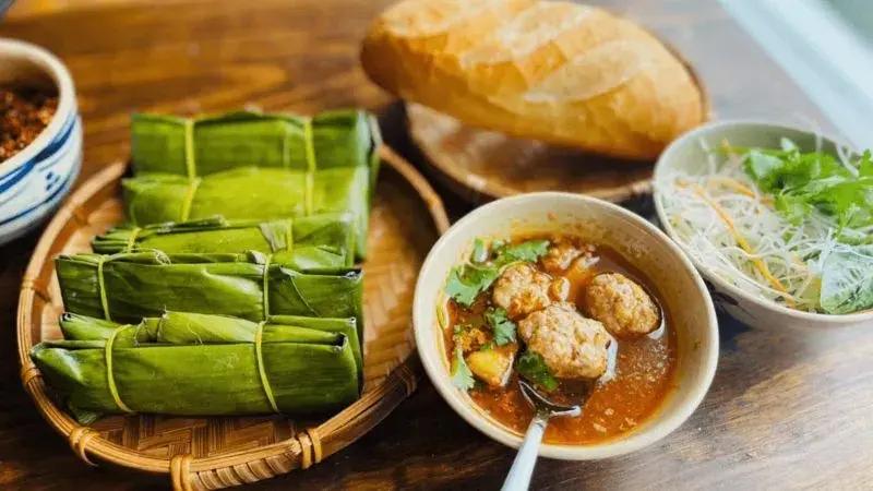 Top 14 quán bánh mì xíu mại Đà Lạt ngon dân sành ăn phải biết 8