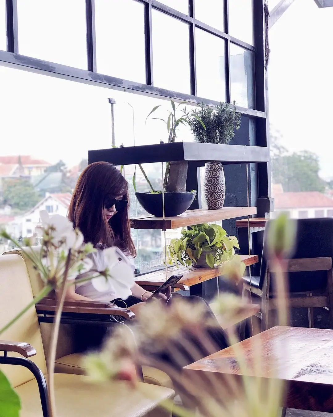 Up Coffee Đ&agrave; Lạt &ndash; Phong c&aacute;ch vintage h&uacute;t hồn giới trẻ Đ&agrave; Lạt 17