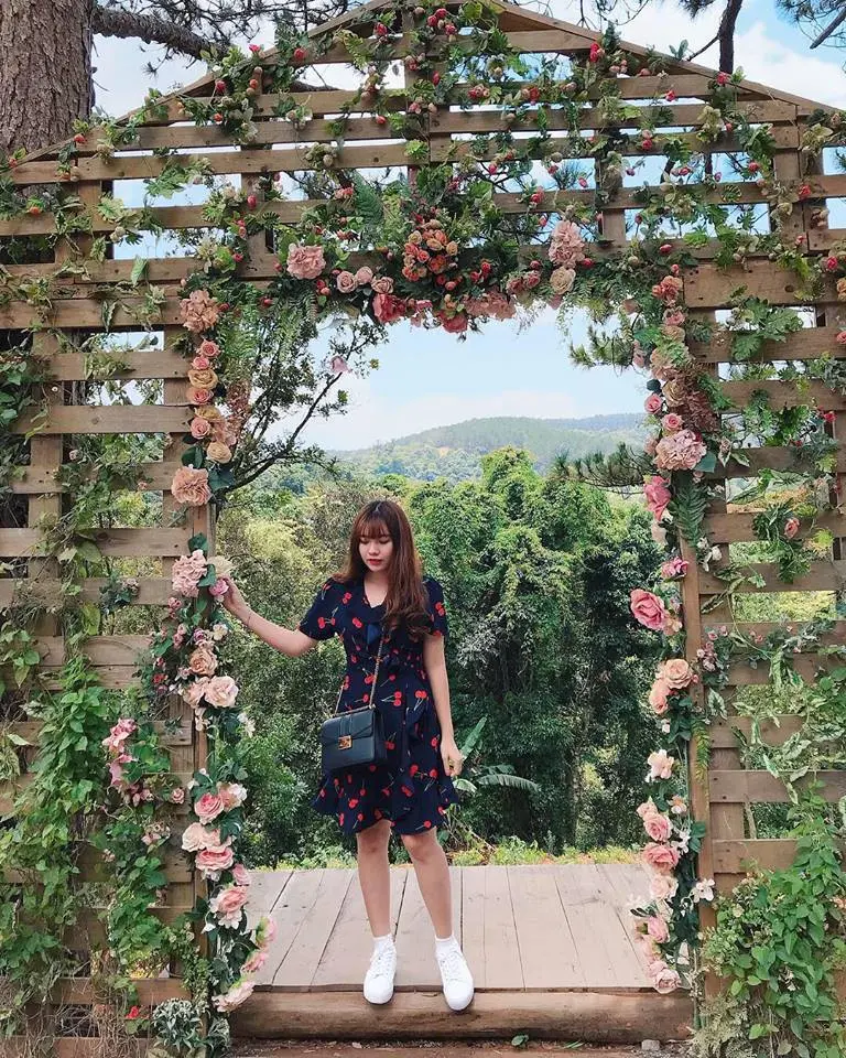 Cùng MIA.vn khám phá chiếc review Đà Lạt 4N3Đ cho 2 người của Trang Nơ 5