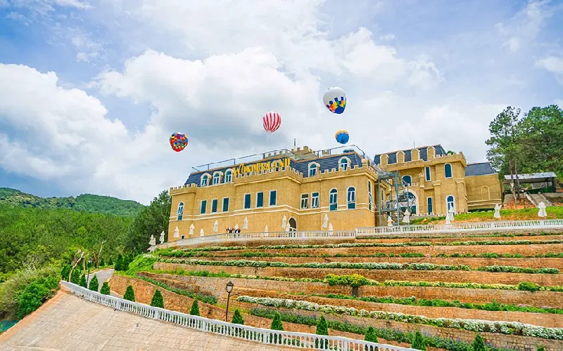 Dalat Wonderland: Thi&ecirc;n đường giải tr&iacute; độc đ&aacute;o giữa l&ograve;ng Đ&agrave; Lạt 3