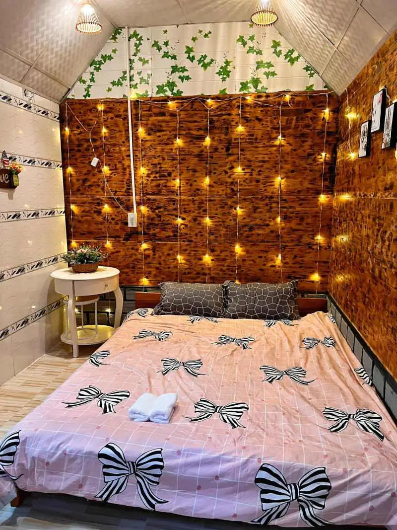 Gh&eacute; Homestay Hạ Trắng trải nghiệm một đ&ecirc;m lưu tr&uacute; gi&aacute; hạt dẻ 7