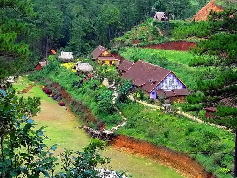 L&agrave;ng C&ugrave; Lần Đ&agrave; Lạt - Chuyến phi&ecirc;u lưu v&agrave;o thế giới cổ t&iacute;ch 8