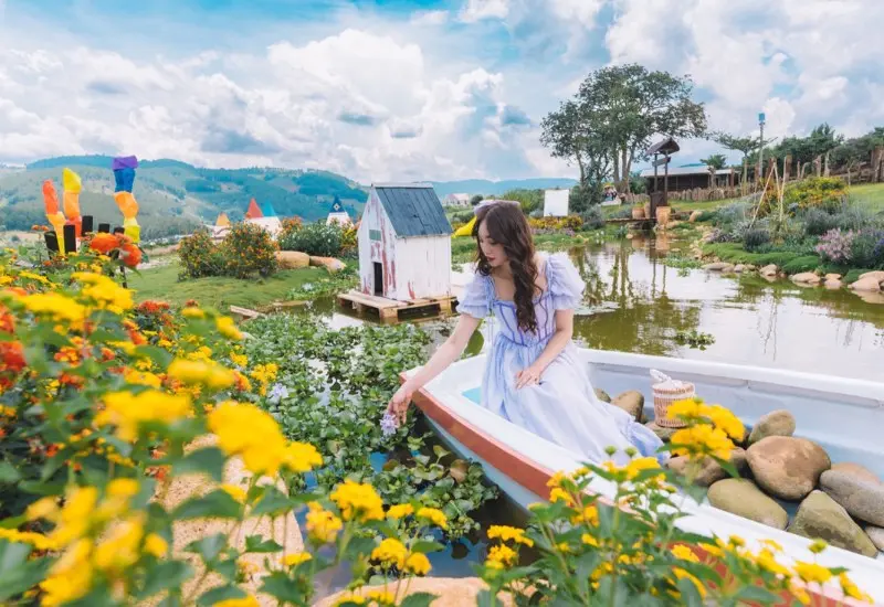 Mongo Land Dalat: Review A - Z gi&aacute; v&eacute; v&agrave; hoạt động vui chơi 9