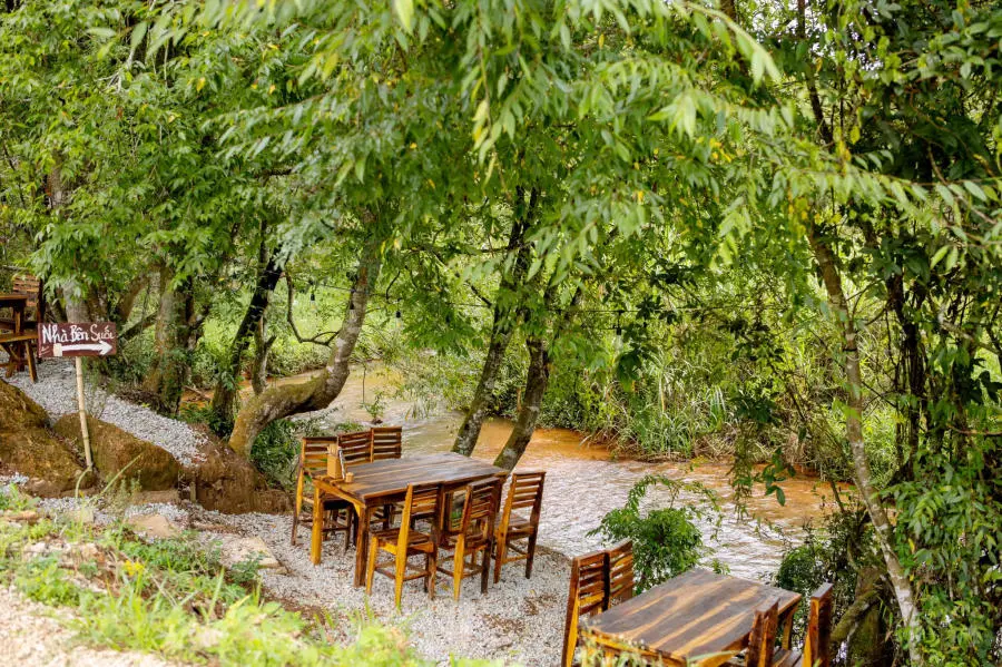 Nh&agrave; B&ecirc;n Suối cực chill cho những t&acirc;m hồn cần t&igrave;m về miền an y&ecirc;n 6