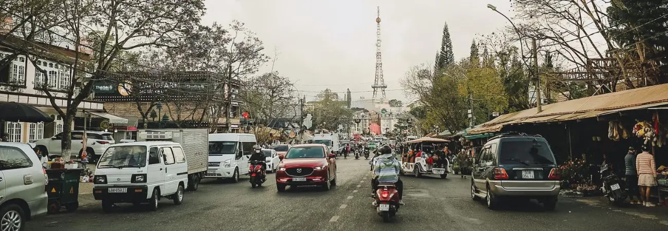 Khám phá Chợ Đà Lạt sau một buổi chiều mưa