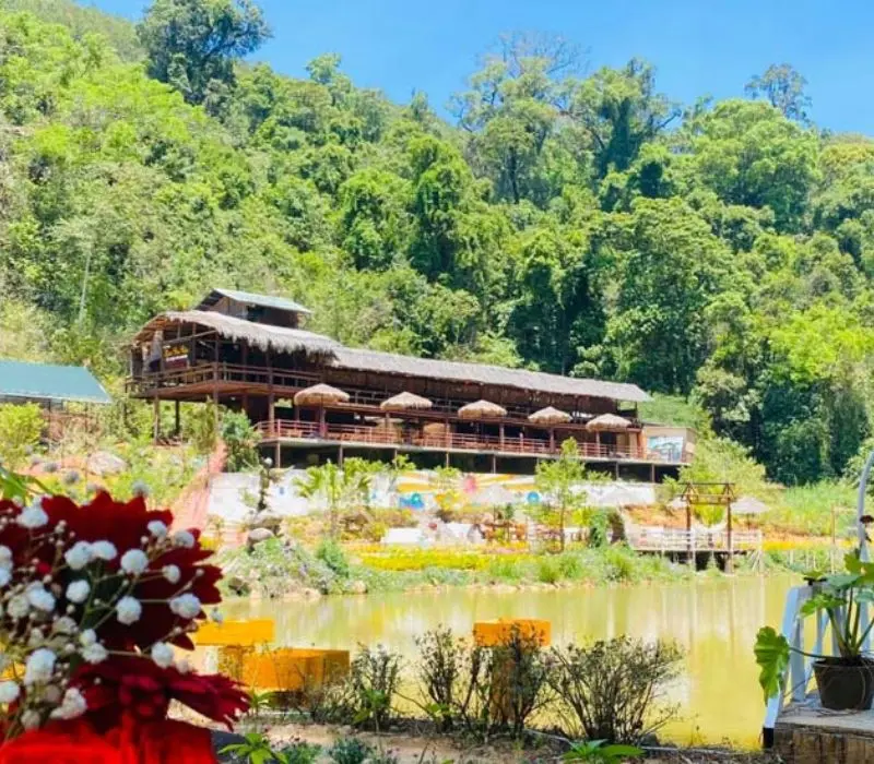 Khu du lịch Hoa Sơn Điền Trang: Điểm check-in cực hot tại Đà Lạt