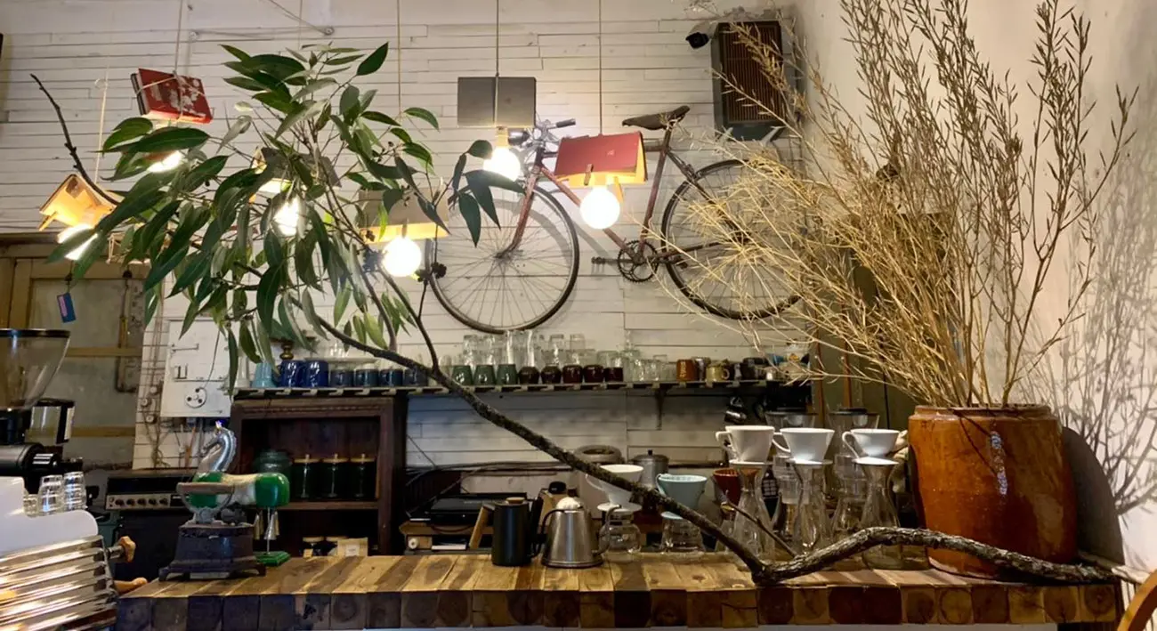 Review Bicyle Up Cafe - Quán cafe với không gian retro đặc biệt giữa lòng Đà Lạt