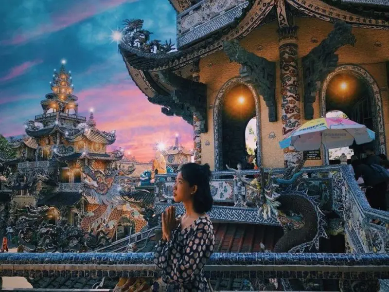 Bỏ t&uacute;i lịch tr&igrave;nh Đ&agrave; Lạt 2N2Đ tự t&uacute;c cho nh&oacute;m bạn tiết kiệm nhất 4