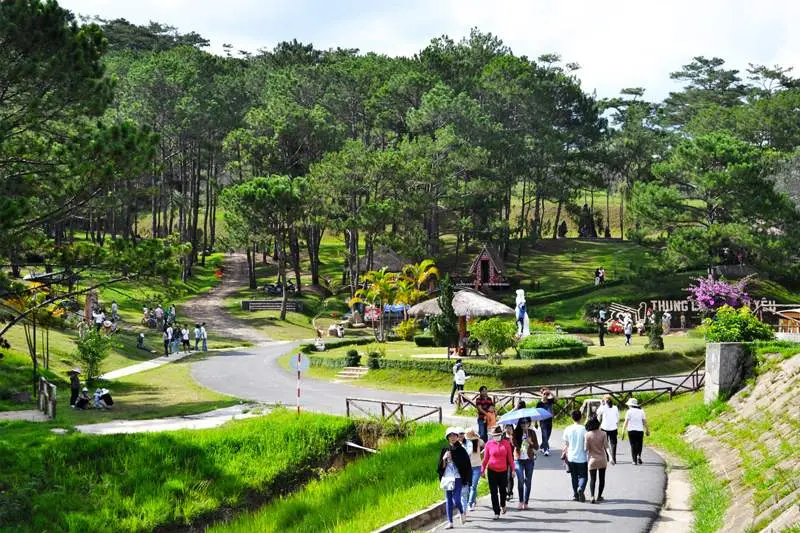 Tham khảo lịch tr&igrave;nh Đ&agrave; Lạt 3N3Đ tự t&uacute;c cho cặp đ&ocirc;i chi tiết v&agrave; thực tế nhất 12