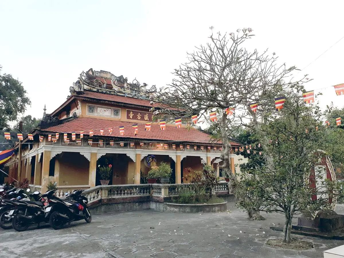 Chùa Hoà Thạnh (Chùa Cây Mít) gắn liền với lịch sử hào hùng của dân tộc