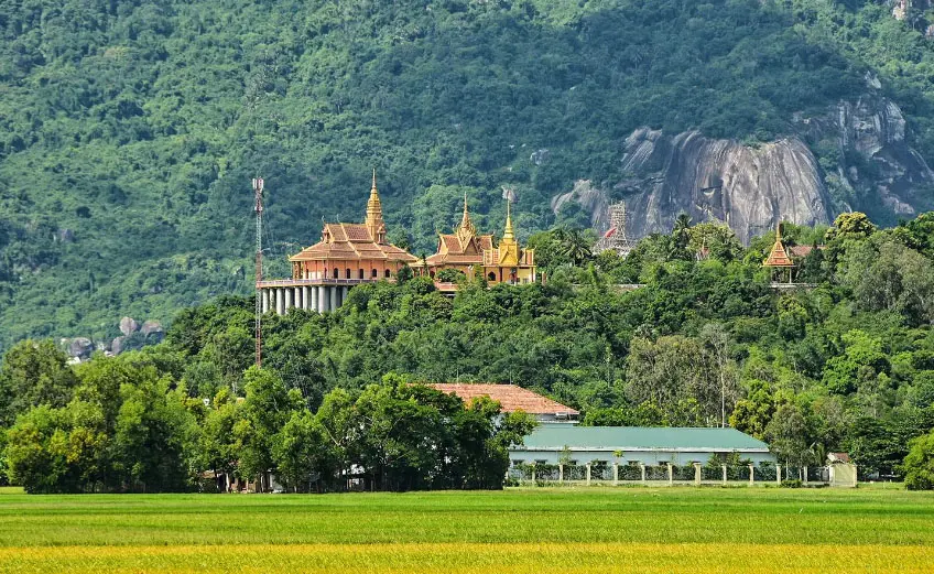 Chùa Tà Pạ, chốn bồng lai tiên cảnh giữa vùng rừng núi hoang sơ