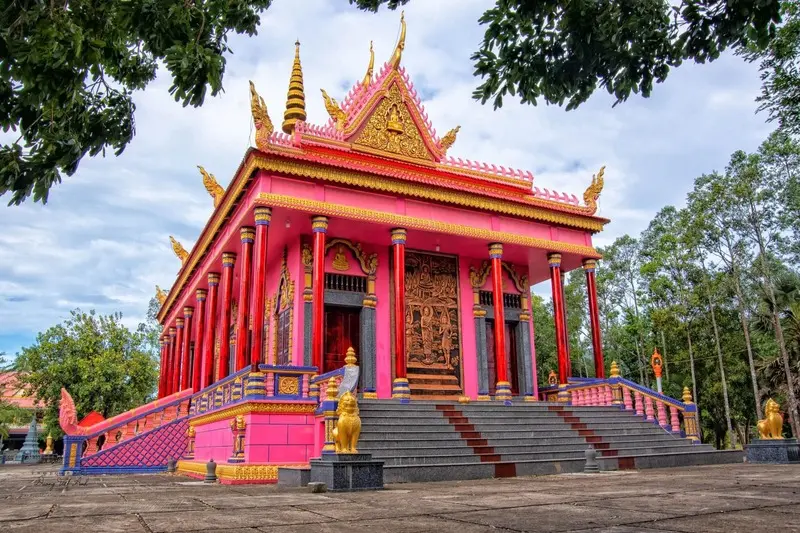 Ch&ugrave;a H&agrave;ng C&ograve;ng (Ch&ugrave;a Krăng Krốch): Vi&ecirc;n ngọc độc đ&aacute;o miền Tri T&ocirc;n 4
