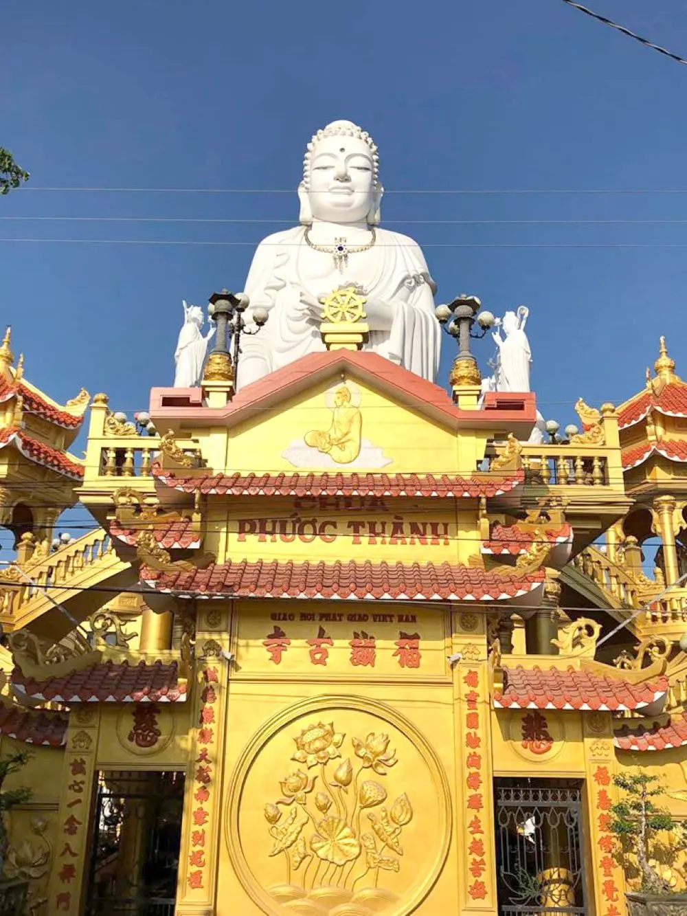 Ch&ugrave;a Phước Th&agrave;nh An Giang với Quần thể tượng Phật đồ sộ 3