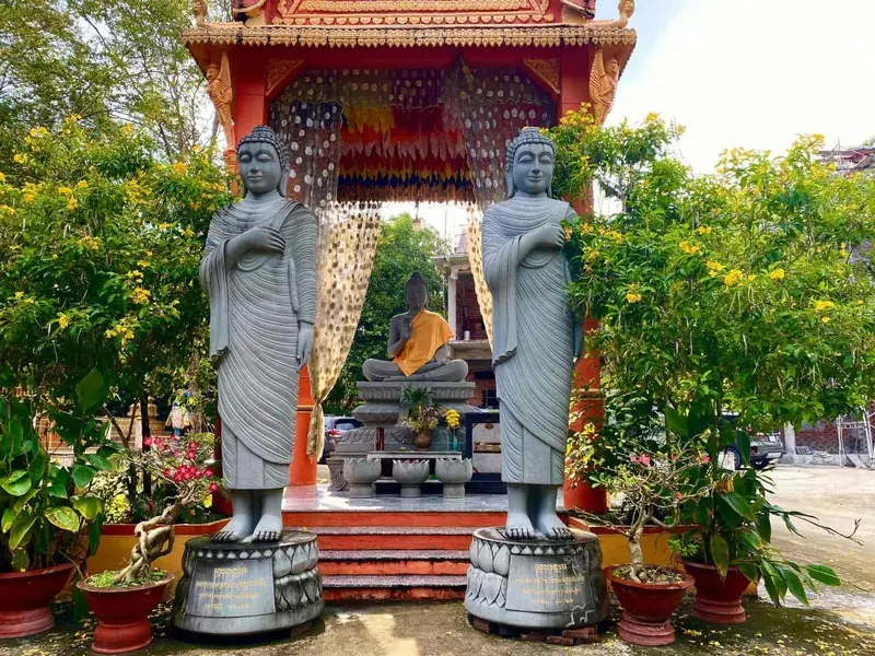 Ch&ugrave;a T&agrave; Pạ, chốn bồng lai ti&ecirc;n cảnh giữa v&ugrave;ng rừng n&uacute;i hoang sơ 14