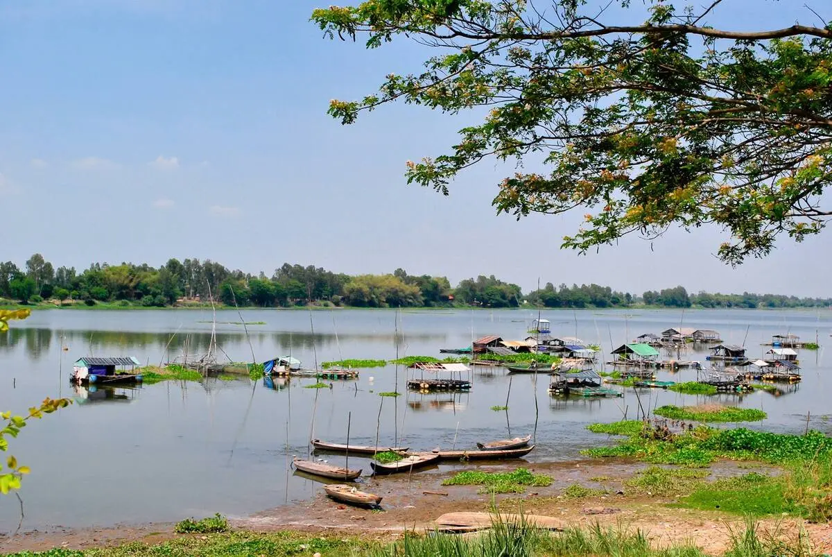 Kh&aacute;m ph&aacute; B&uacute;ng B&igrave;nh Thi&ecirc;n, hồ Nước Trời lớn nhất T&acirc;y Nam Bộ 6