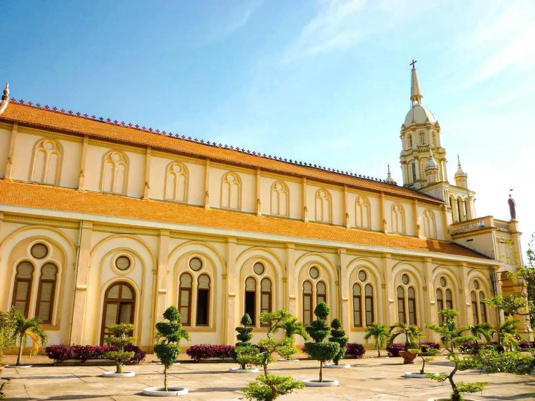 Kh&aacute;m ph&aacute; Th&aacute;nh đường C&ugrave; Lao Gi&ecirc;ng (th&aacute;nh đường họ Đầu Nước) ở An Giang 2