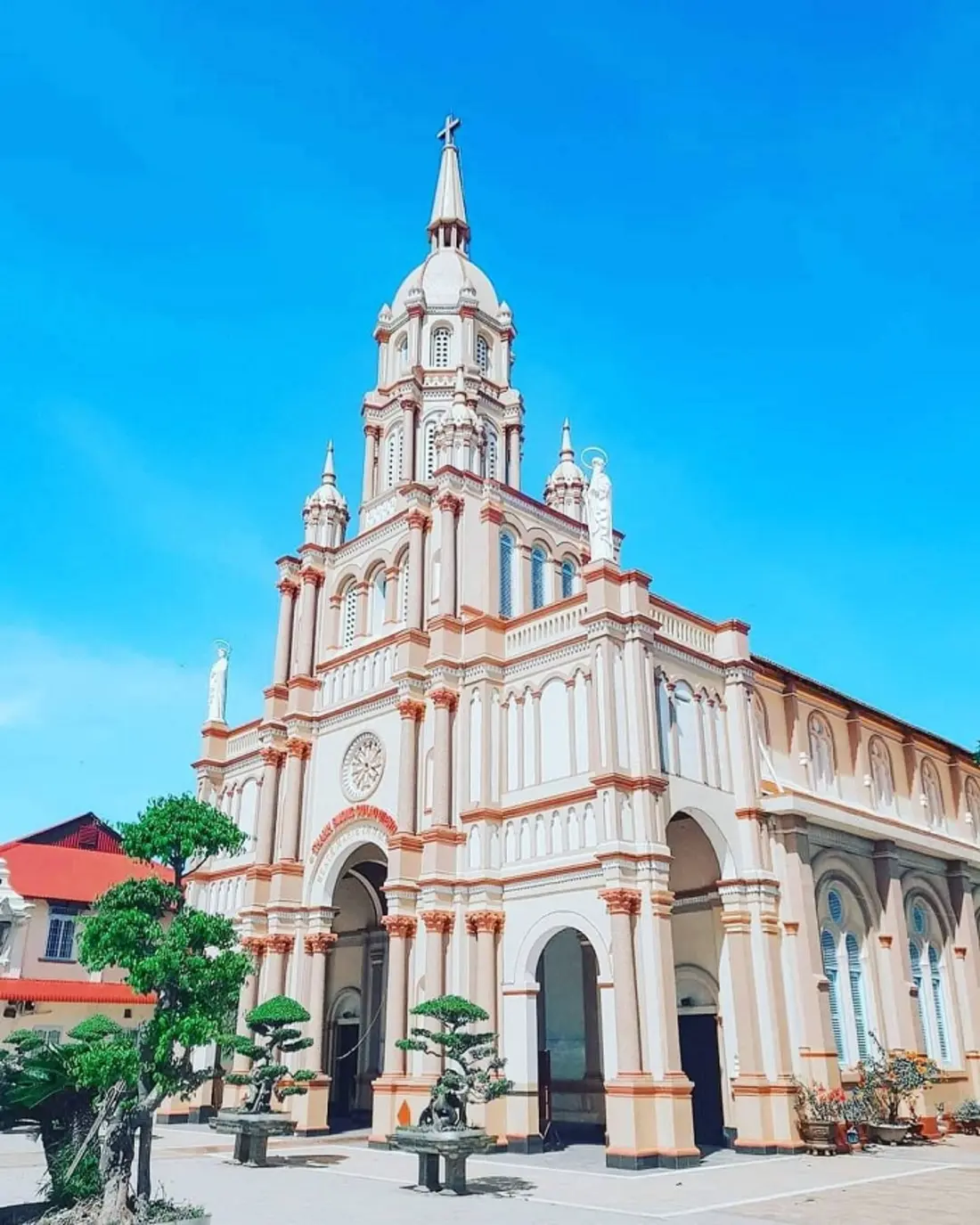 Kh&aacute;m ph&aacute; Th&aacute;nh đường C&ugrave; Lao Gi&ecirc;ng (th&aacute;nh đường họ Đầu Nước) ở An Giang 4