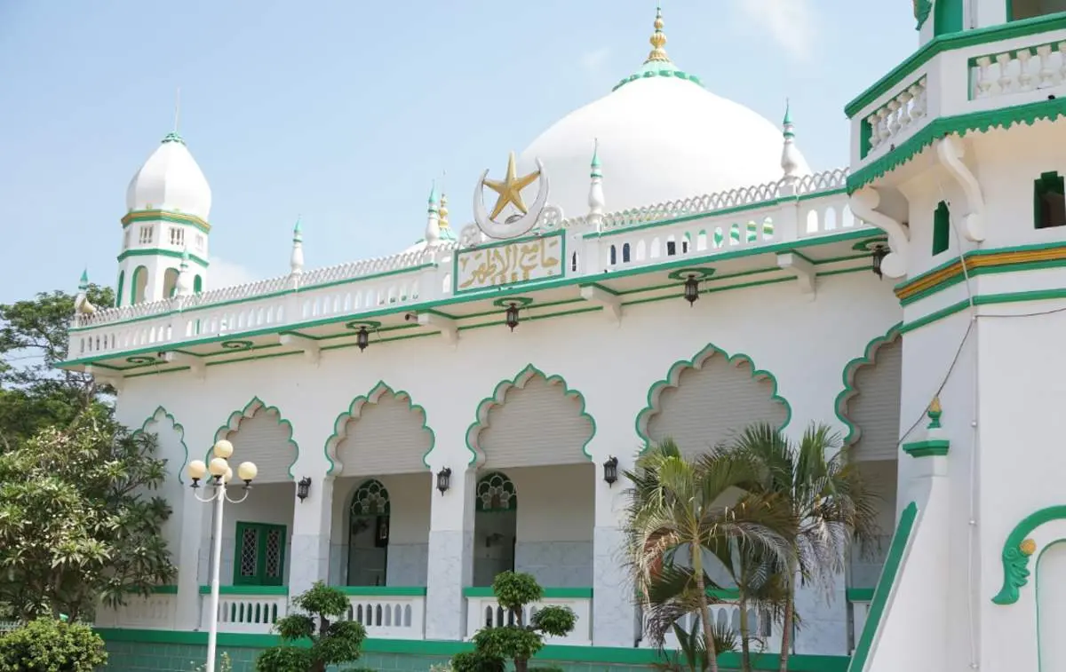 Kh&aacute;m ph&aacute; Th&aacute;nh Đường Hồi gi&aacute;o JAMIUL AZHAR MOSQUE tuyệt đẹp ở An Giang 7