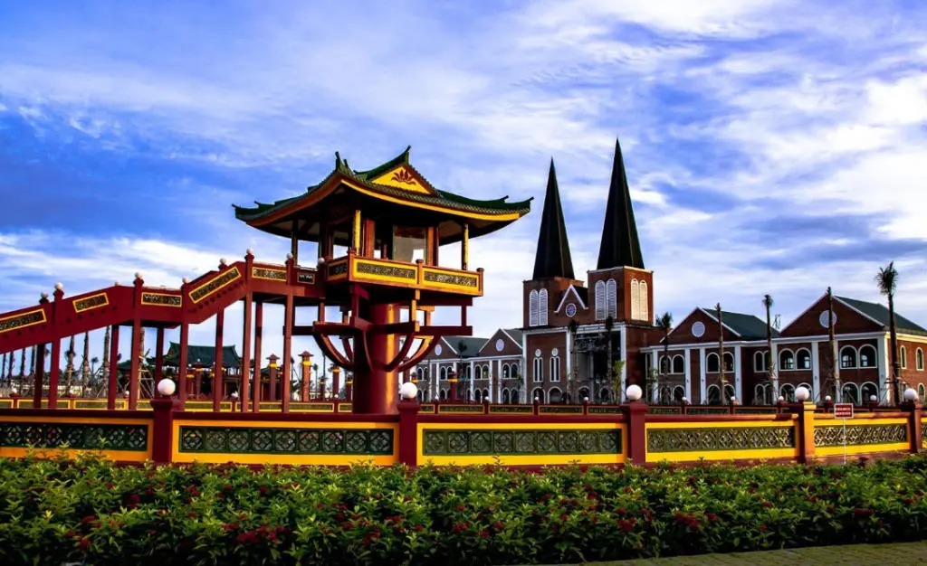 Khu du lịch c&aacute;p treo N&uacute;i Sam, cưỡi m&acirc;y tham quan nơi B&agrave; Ngự 4