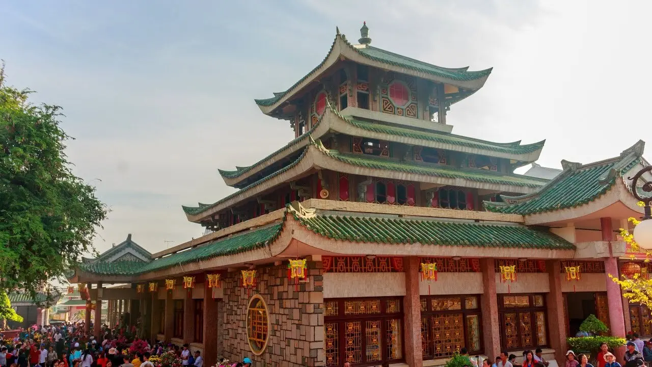 Miếu B&agrave; Ch&uacute;a Xứ N&uacute;i Sam Ch&acirc;u Đốc, điểm đến t&acirc;m linh trứ danh Nam Bộ 4