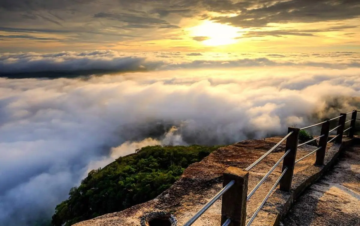 N&uacute;i C&ocirc; T&ocirc; An Giang nơi mở ra c&aacute;nh cổng thi&ecirc;n đường tuyệt mỹ 10