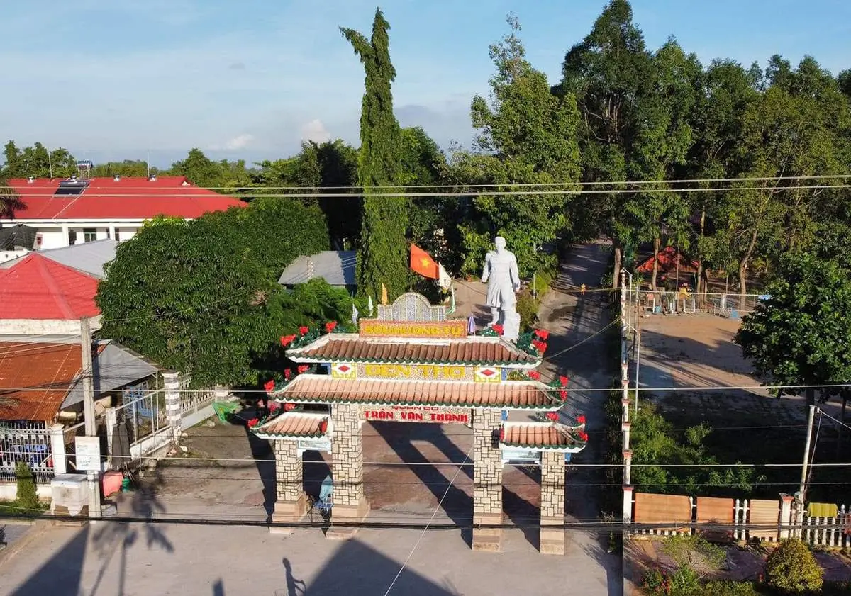 Về thăm Bửu Hương Tự nằm giữa c&aacute;nh đồng thanh tịnh, b&igrave;nh y&ecirc;n 2